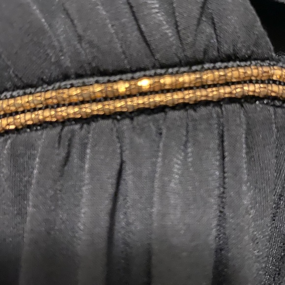 Black Le Chateau Halter shirt - Picture 5 of 5